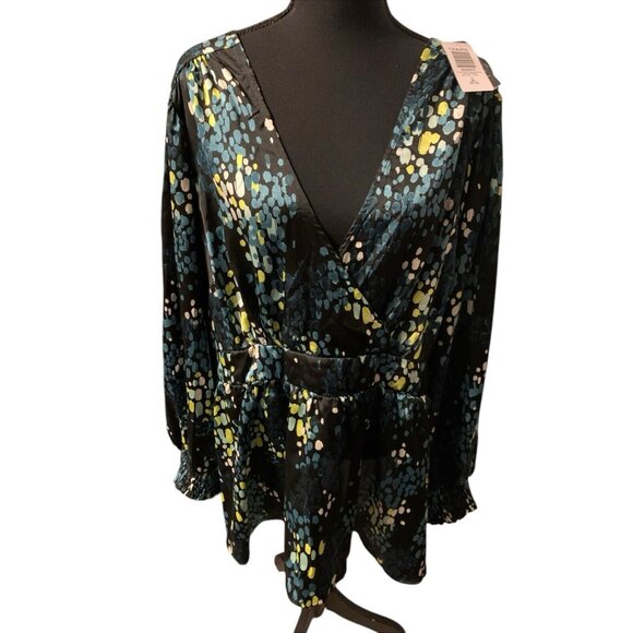 Torrid Satin Surplice Tie Cut Out Back Long Sleeve Blouse Plus Size 3X NWT - Picture 1 of 6